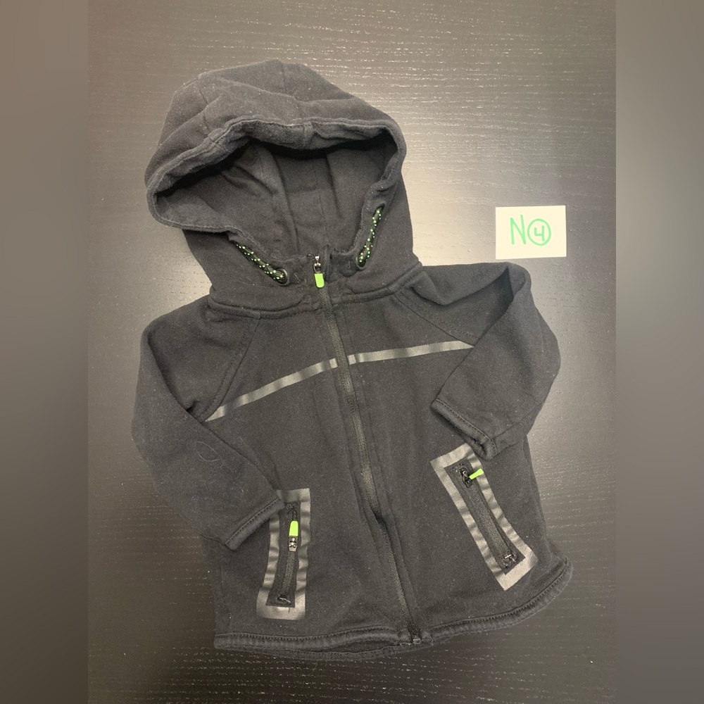 ⭐️2/$6.00⭐️ George Black 3-6m Zip Up Hoodie